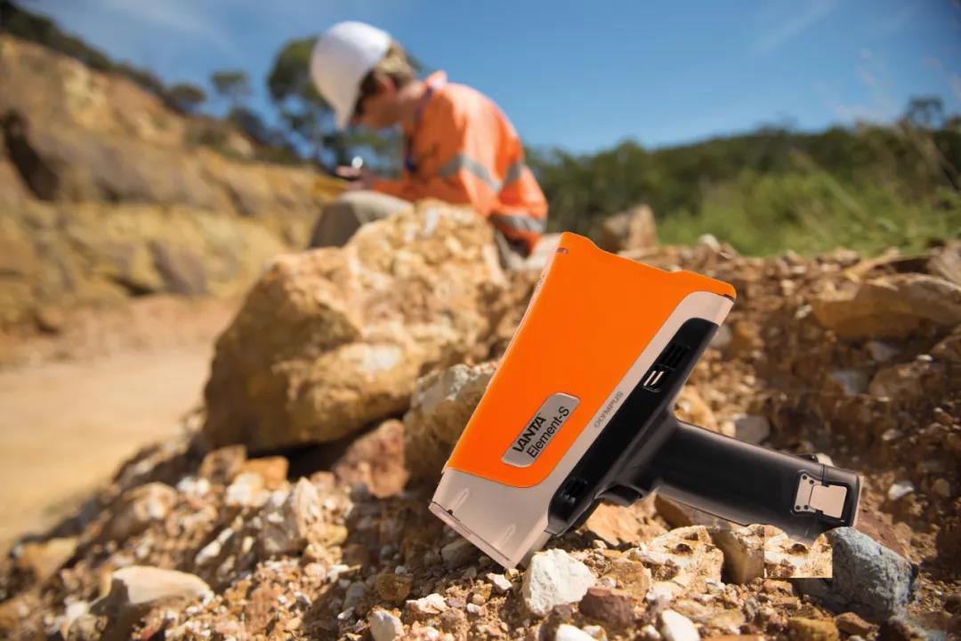 奥林巴斯光谱仪，伊诺斯荧光分析仪维修，手持合金分析仪检测